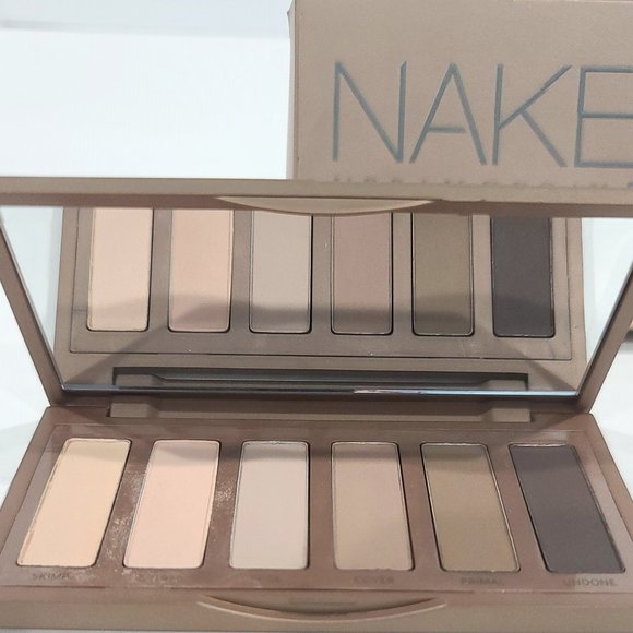 40% SALE! ✅Urban Decay NAKED2 Mini Basics Eyeshadow Palette ✨ NEW IN BOX - Picture 2 of 8